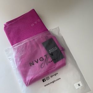 NVGTN Crimson NV Seamless Leggings